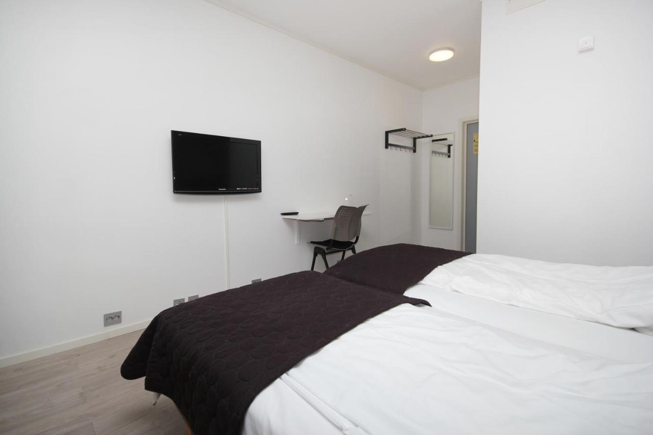 Napoli Resturant & Hotell As 산네스쇠엔 외부 사진