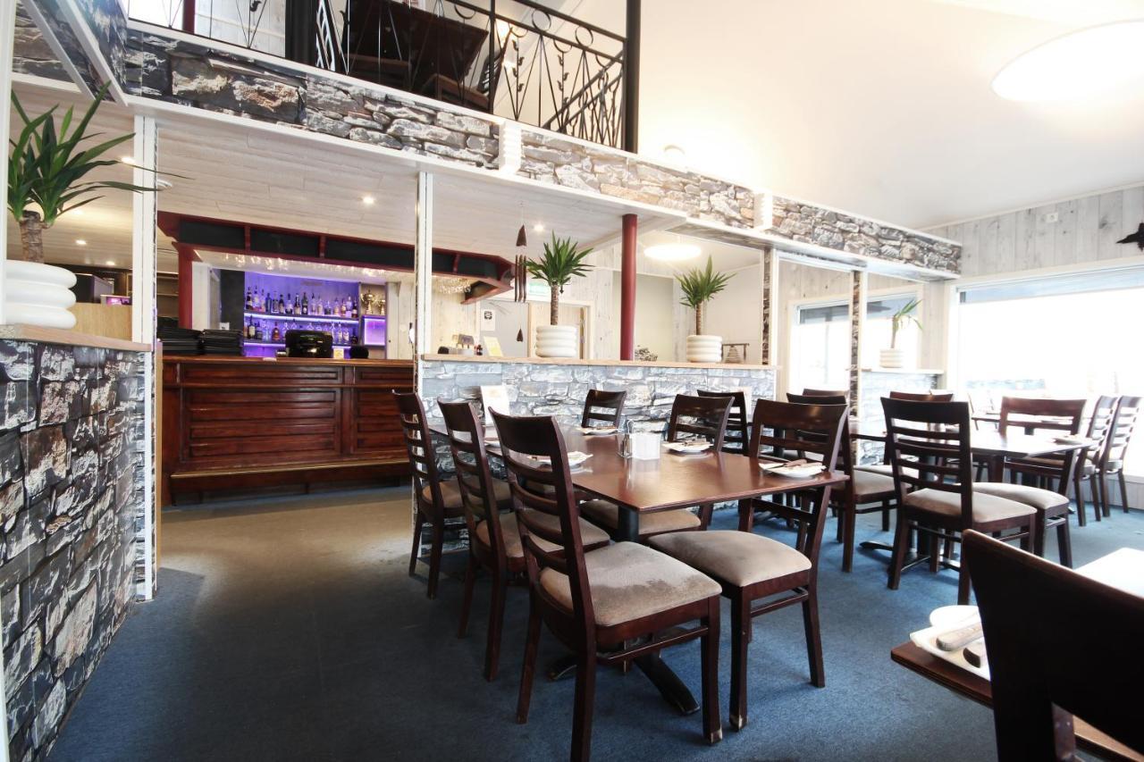 Napoli Resturant & Hotell As 산네스쇠엔 외부 사진
